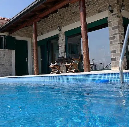Sellista With Pool And Spectacular Seaveiw * Ivanica