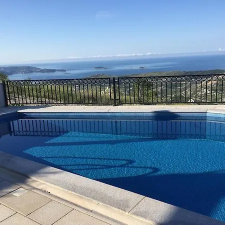 Sellista With Pool And Spectacular Seaveiw Villa Ivanica